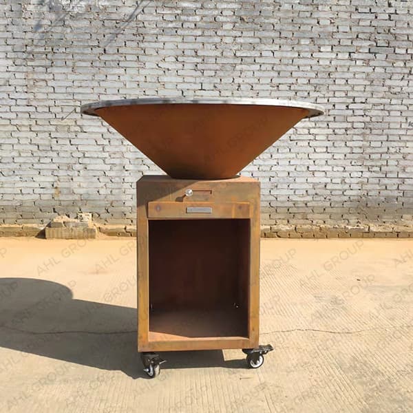 <h3>Corten steel: naturally rusted steel</h3>
